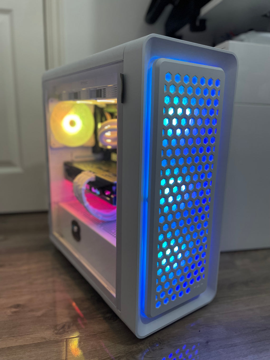 GAMING PC RYZEN 7 7800X3D RTX 3080 10GB