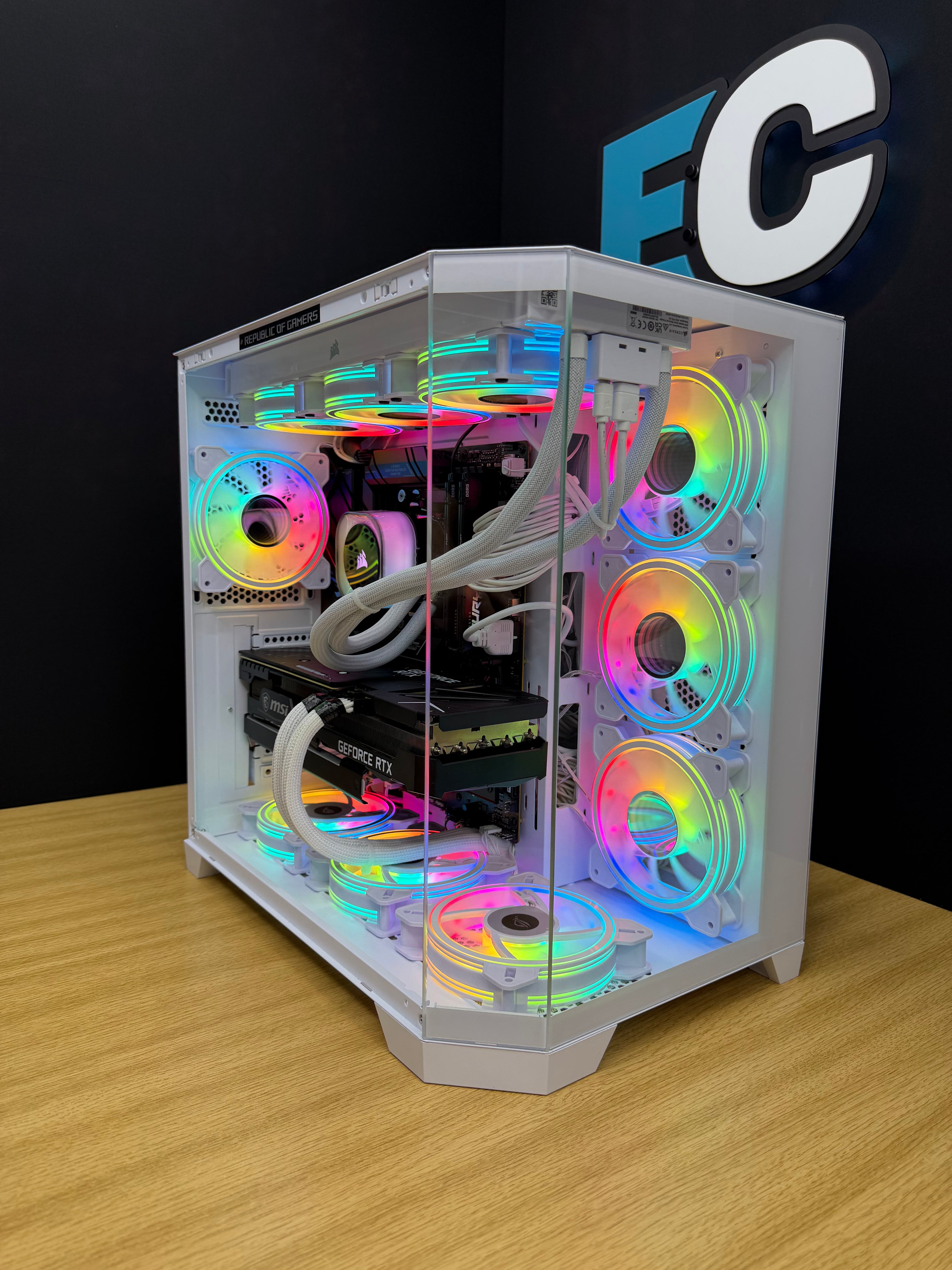 GAMING PC RYZEN 7 7800X3D RTX 3070Ti 8GB