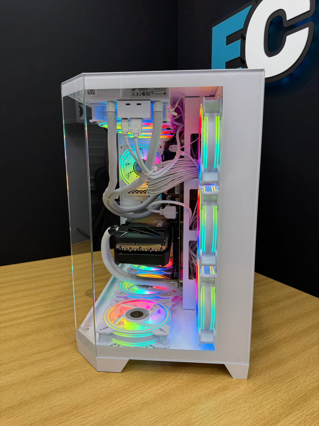 GAMING PC RYZEN 7 7800X3D RTX 3070Ti 8GB
