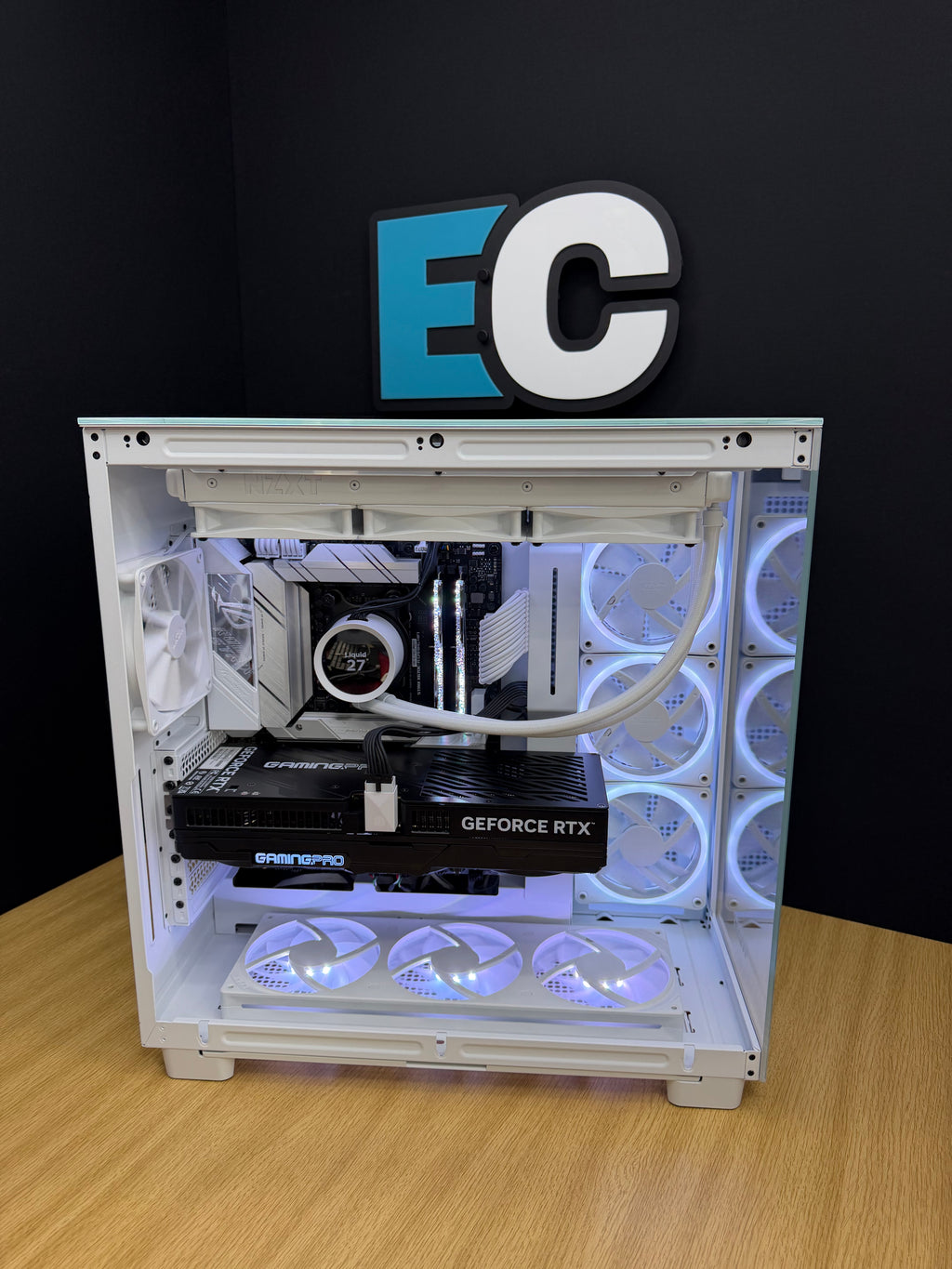 GAMING PC RYZEN 7 9800X3D RTX 5080 16GB